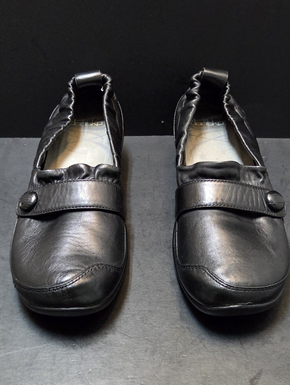 Dansko Carol Womens Black Leather Shoes Size 39 US 8.5-9 Comfort Slip On